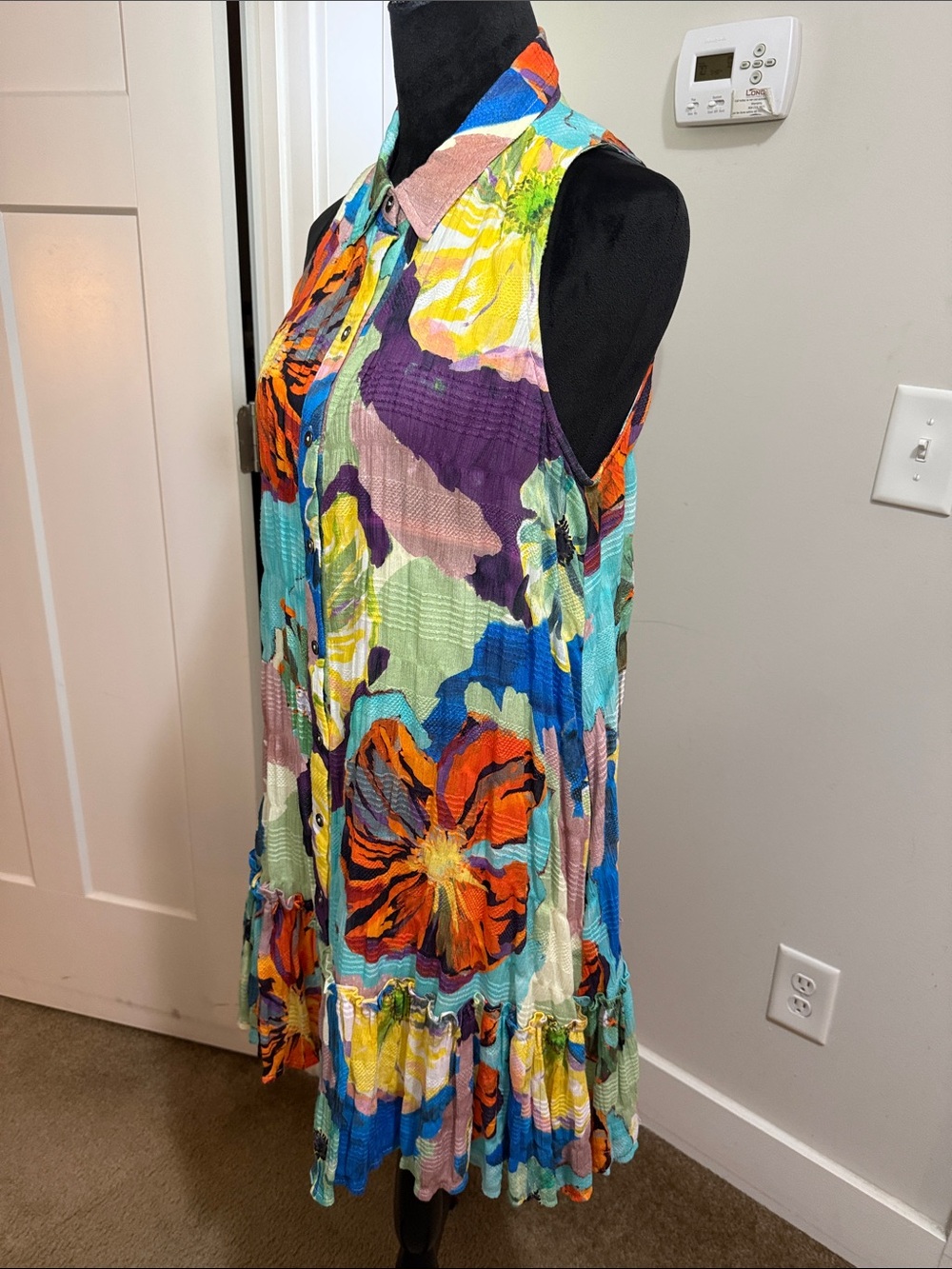 Maeve by Anthropologie Sleeveless Floral Midi Dress in multi color floral print - Picture 6 of 12